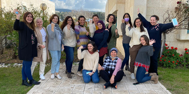 הצוות הנשי של ננוסנט
