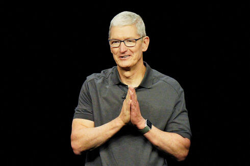 Apple CEO TIm Cook Apple CEO TIm Cook
